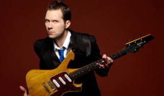 Συναυλία / live-clinic με τον κιθαρίστα Paul Gilbert τον Σεπτέμβριο στην Αθήνα