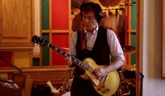 Ο Paul McCartney συνεργάζεται με τον Robbie Williams για ένα νέο φιλανθρωπικό single- Δείτε το video