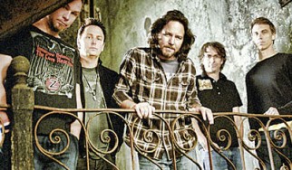 Παύση για τους Pearl Jam