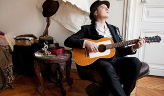 «Πινελιές» από Amy Winehouse στο επερχόμενο album του Pete Doherty