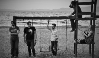 "Connect The Dots": Όλες οι πληροφορίες για την κυκλοφορία του νέου άλμπουμ των Playground Theory