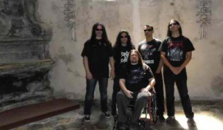 Παρελθόν από τους Possessed ο κιθαρίστας τους