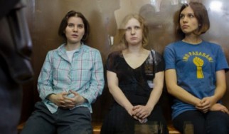 Καταδικάστηκαν σε δύο χρόνια φυλάκισης τα μέλη των Pussy Riot