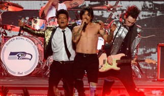 Red Hot Chili Peppers και Bruno Mars μαζί στη σκηνή του Super Bowl