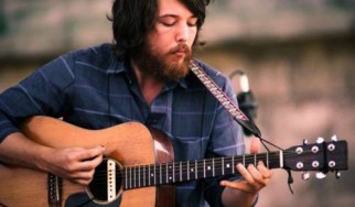 Ο Robin Pecknold αποκαλύπτει γιατί είναι αδρανείς οι Fleet Foxes