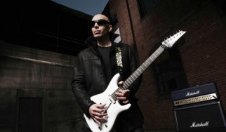 Box set με όλη την δισκογραφία του κυκλοφορεί ο Joe Satriani