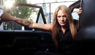 Sebastian Bach: «Οι διοργανωτές του Sonisphere ήθελαν να επανενωθεί το κλασικό lineup των Skid Row»