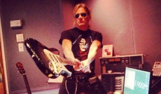 Ο Sebastian Bach ηχογραφεί «μυστικό project που θα φέρει επανάσταση στη mainstream μουσική»