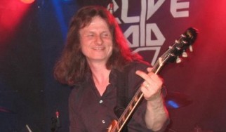 Απεβίωσε ο Steve Harris των Shy