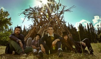 To Band Complete παρουσιάζει τους Skinny Whales