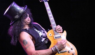 Το δικό του αστέρι θα αποκτήσει ο Slash στο Hollywood Walk Of Fame