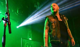  Δείτε το "This Momentary Bliss" από το DVD των Soilwork 