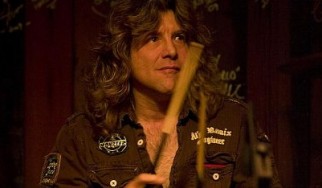 Steven Adler: «Ο Axl Rose είναι από τους μεγαλύτερους μ*****ς του κόσμου και το λέω αυτό με αγάπη...»