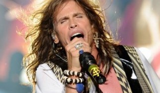 Steven Tyler: «Δοκίμασα ομοφυλοφιλικό σεξ μια φορά, αλλά δε μου άρεσε»