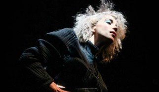 Σε streaming το νέο EP της St. Vincent