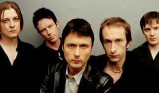 Video clip για το "It Starts And Ends With You" των Suede