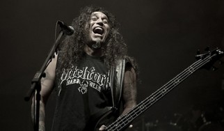 Tom Araya (Slayer): «Δε θα μπούμε στο studio χωρίς τον Jeff»