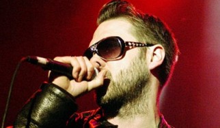 Tom Meighan (Kasabian): «Οι οπαδοί των U2 ακούνε μόνο ένα συγκρότημα»