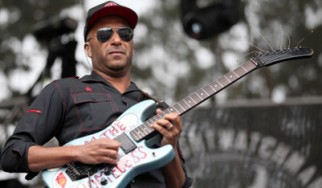 Καινούριος δίσκος από τους Rage Against The Machine (;)