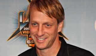 Nine Inch Nails και Anthrax στην υπηρεσία του διάσημου skateboard-ίστα Tony Hawk