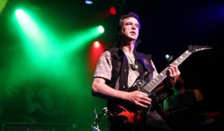 Οι Warlord δίνουν εξηγήσεις στους οπαδούς τους