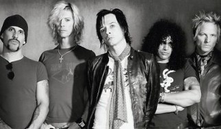 Ο Slash διαψεύδει στα ίσια τον Scott Weiland