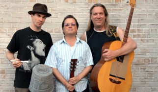 Δίσκος για τους Violent Femmes, 16 χρόνια μετά