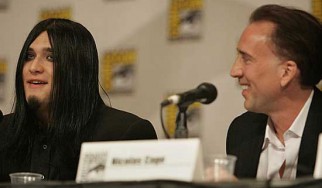 Καυγάς μεταξύ του Tommy Lee (Motley Crue) και του γιου του Nicolas Cage στα παρασκήνια συναυλίας