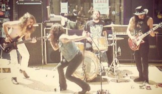 Κυκλοφορεί το ντεμπούτο των vintage rockers Wild Eyes S.F. - Ακούστε το "Amnesia"