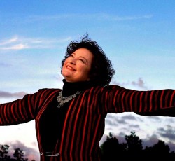 Η φίλη που θα θέλατε να έχετε... 