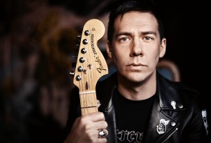 Μια γραμμική ιστορία φαντασμάτων σε κύκλους 